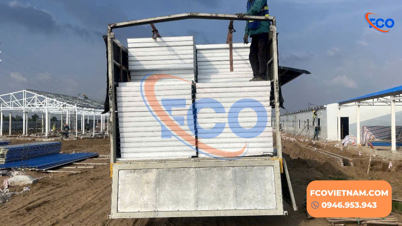 Ưu Điểm Nổi Bật Khi Sử Dụng Panel Kháng Khuẩn Tại FCO Việt Nam