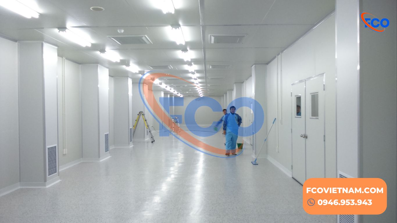 Tấm panel kháng khuẩn: Báo giá 2026 & Thi công chuẩn GMP